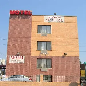 Motel Red Carpet Brooklyn, Nueva York