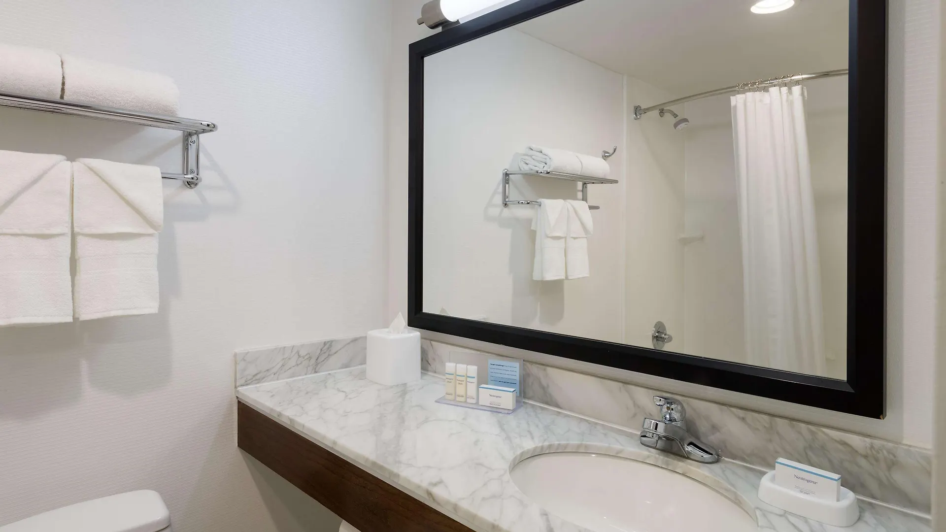 Hotel Hampton Inn Seaport Financial District New York