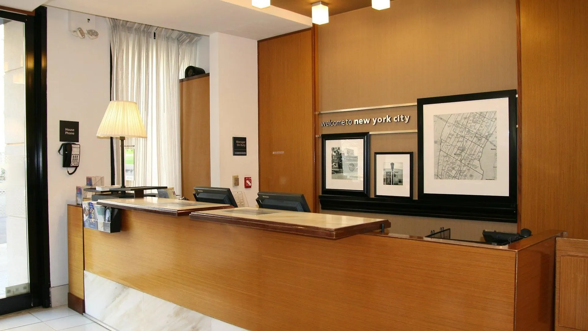 Hampton Inn Seaport Financial District New York Hotel