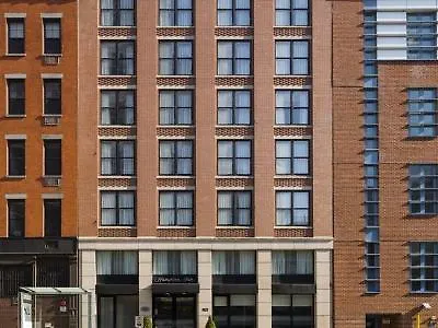 *** Hotel Hampton Inn Seaport Financial District New York United States